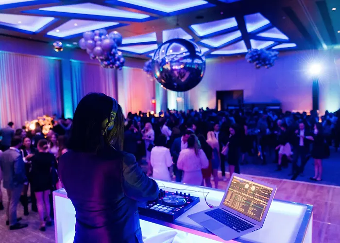 Paradox Vancouver