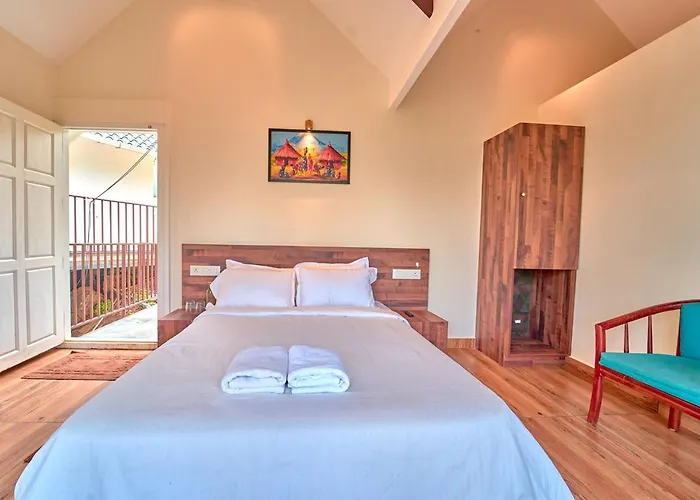 Gardenia Pool Resort Kanthalloor By Voye Homes Mountain View Stay Near Bhramaram View Point