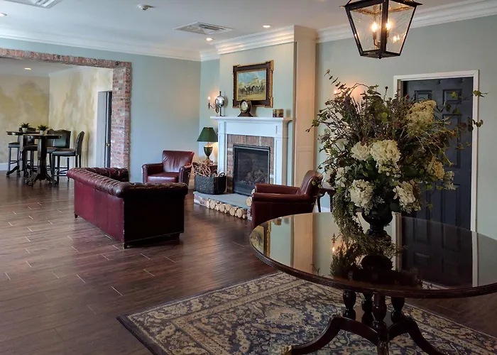 The Century House Latham - North Albany, An Ascend Collection Hotel