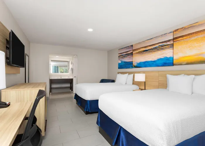 Days Inn By Wyndham Fort Myers Springs Resort