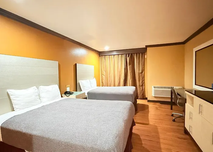 Redondo Beach Inn-Lax (Adults Only)