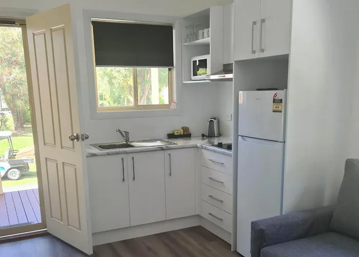 Lakeside Forster Holiday Park