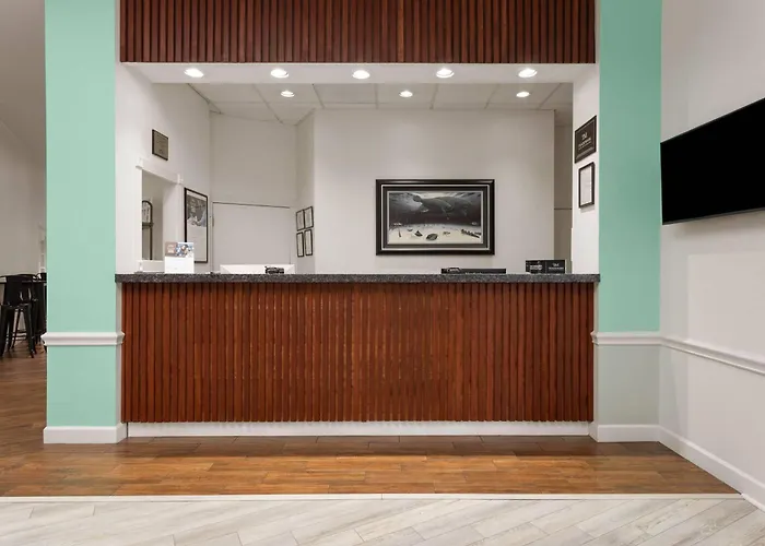 Paddletail Waterfront Lodge, Trademark Collection By Wyndham