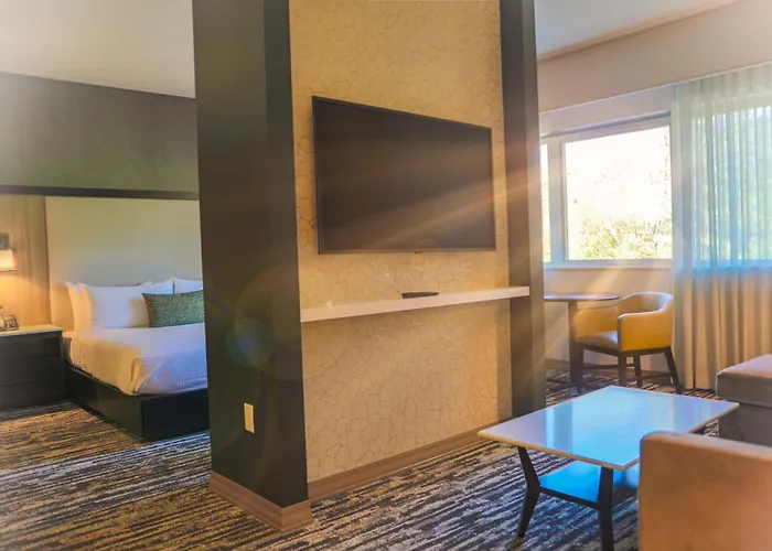 The Hotel At Black Oak Casino Resort