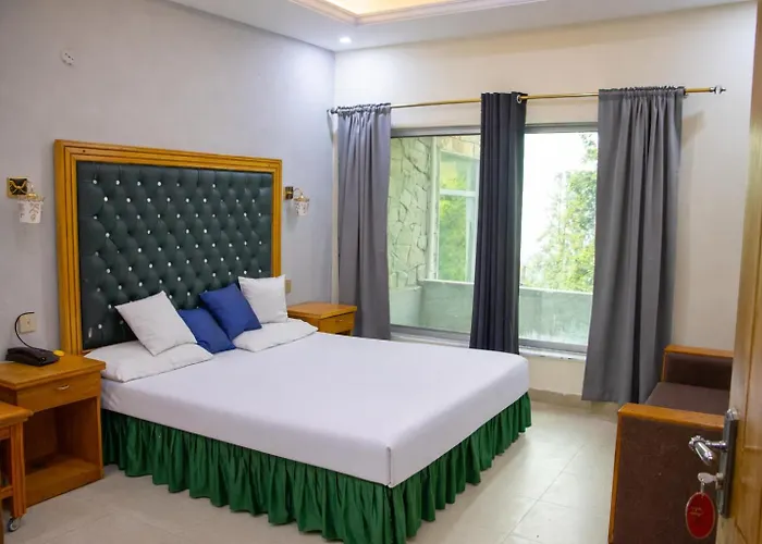 Hotel Al Azeem