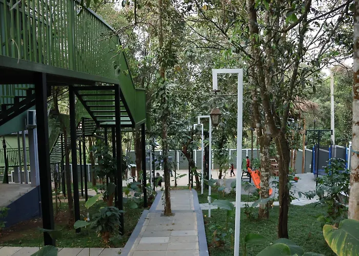 Hayashi Resort