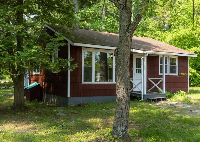 Silver Bay Ymca Inn And Conference Center