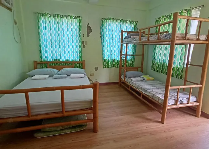 Suki Beach Resort "D" Standard Aircon Room
