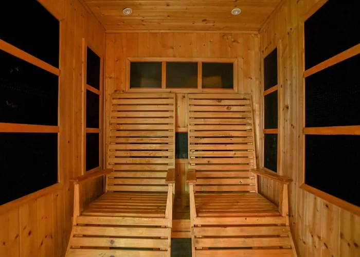 Vsr Vriksha Naturopathy Wellness Resort