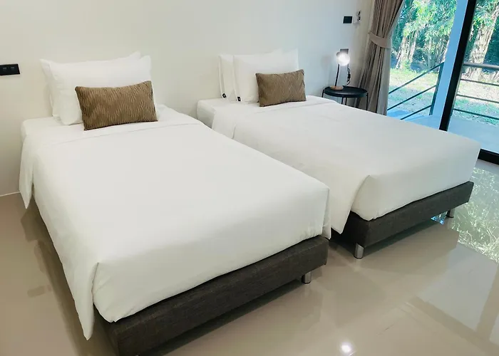 Khaosok River Hills Resort