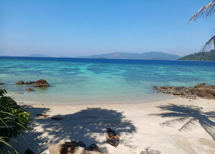 Aya Beach Resort Koh Lipe