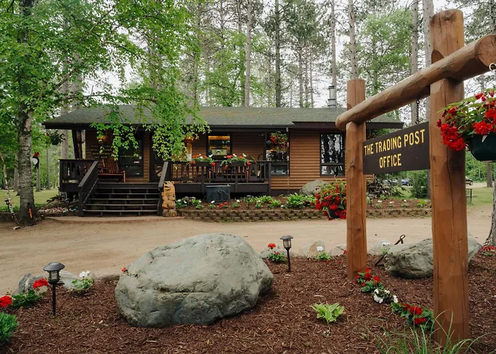 Timber Bay Lodge And Houseboats