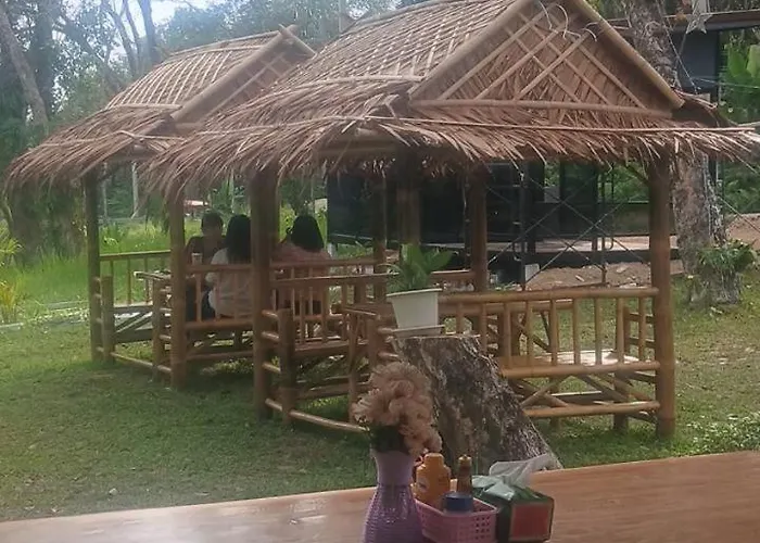 Chanjao Restaurant & Bar At Koh Mook