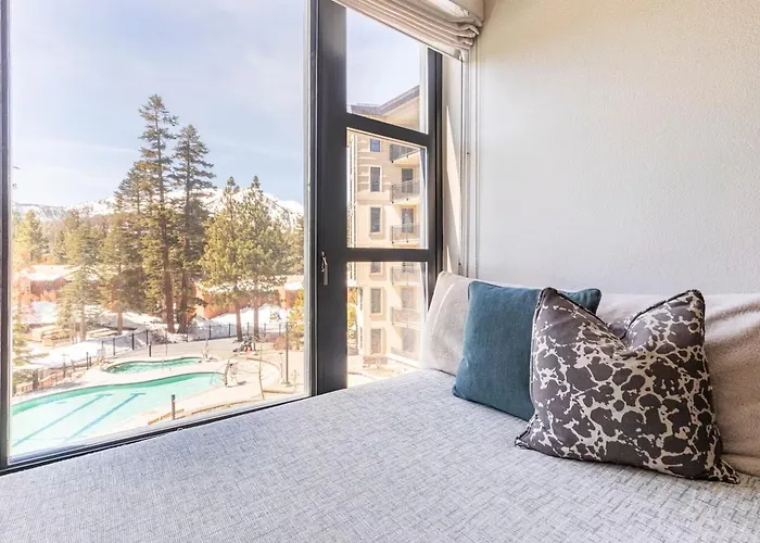 Mammoth Monache Resort