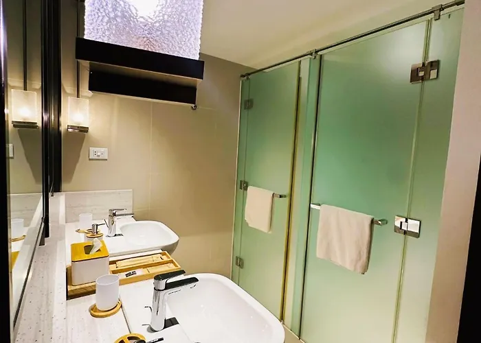 Buena Lux Novotel Manila Hotel Residences Acqua
