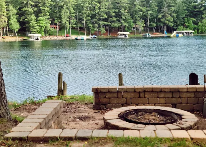 Cabin 4 | Moonbeam