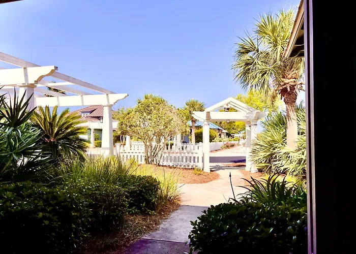 Cottage 23 Luxury 3-Bedroom Beach Club Resort And Spa Fort Morgan, Alabama