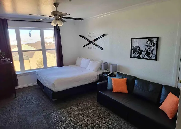 King Bed Condo At Cedar Breaks Lodge
