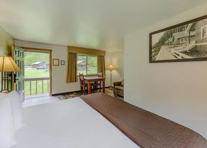 Sol Duc Hot Springs Resort