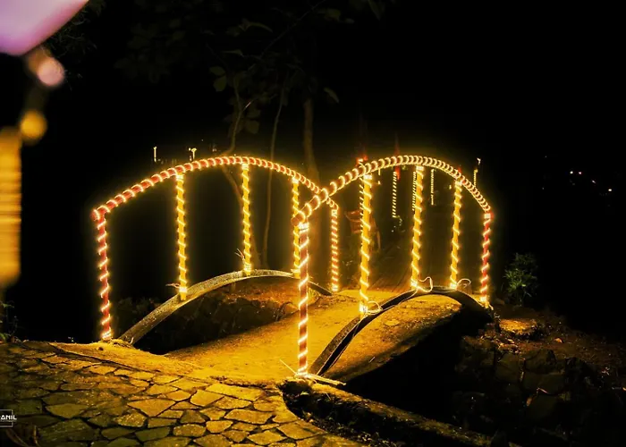 Star Key Point Resort - A Unit Of B Square Hospitality