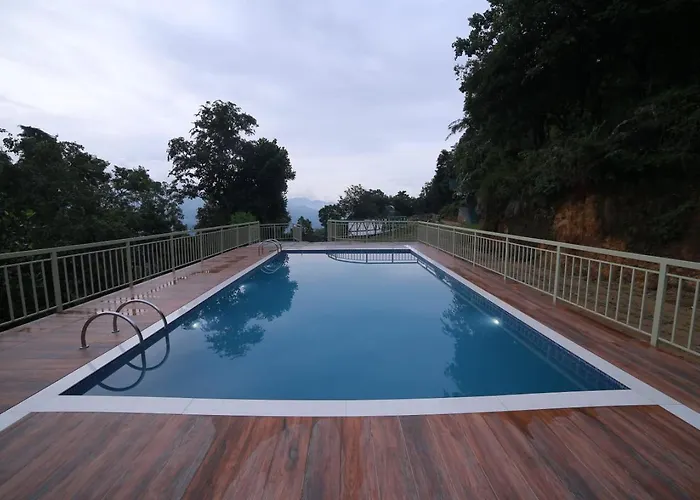 Rock N Brook Resort Kanthalloor