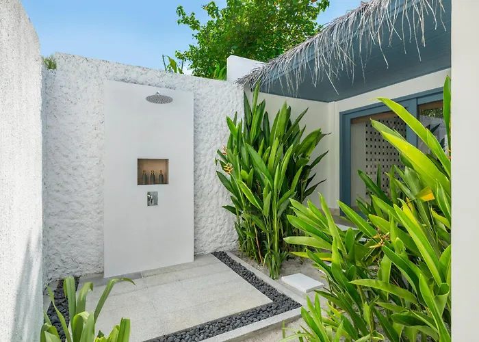 The Halcyon Private Isles Maldives, Autograph Collection