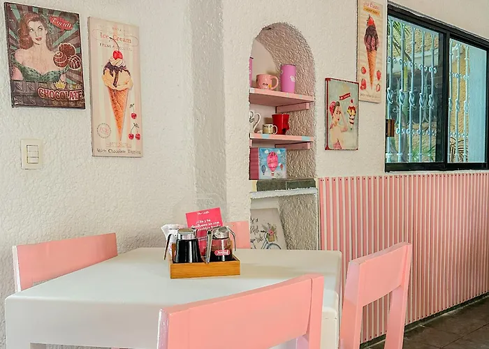Chez Waffle Hotel