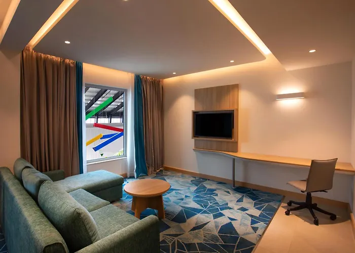 Holiday Inn Express & Suites Bengaluru Old Madras Road By Ihg