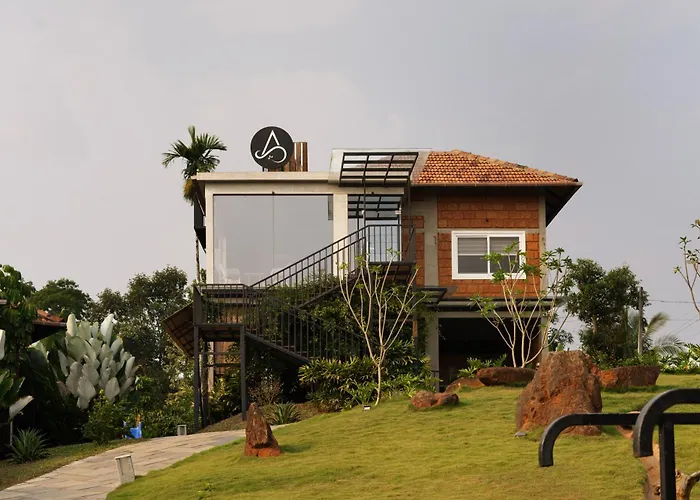 Aalterra Resort By The Almanac