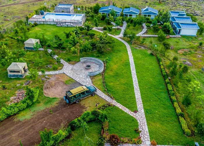 Rianta Hills Mara Resort