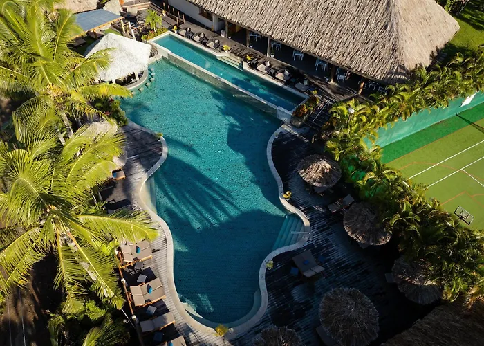 Outrigger Fiji Beach Resort