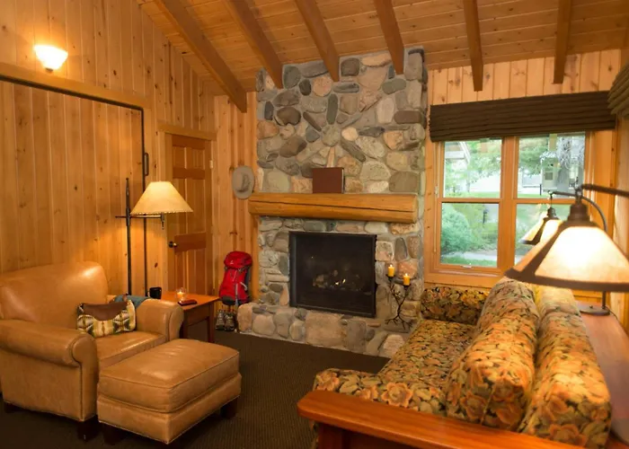 Sun Mountain Lodge