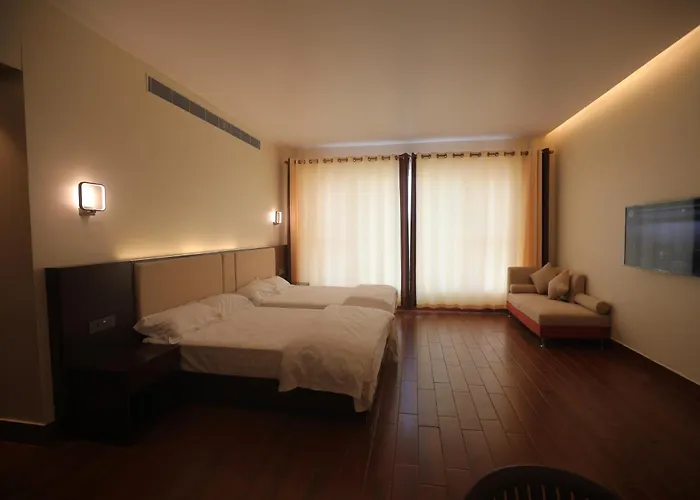 Nalluri Garden Resort