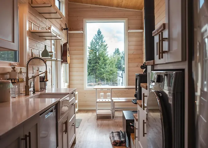 Mountaintop Off Grid Resort & Spa