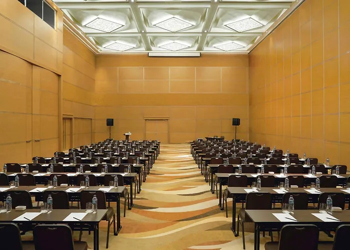 Movenpick Hotel & Convention Centre Klia