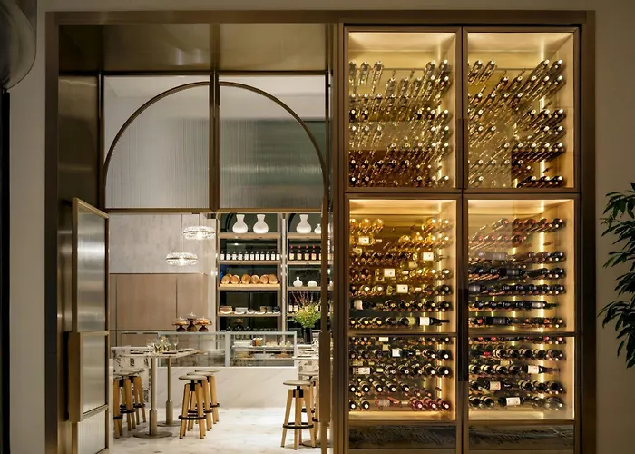 The Ritz-Carlton, Toronto