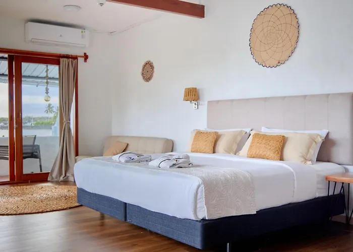 Blu Galapagos Sustainable Waterfront Lodge