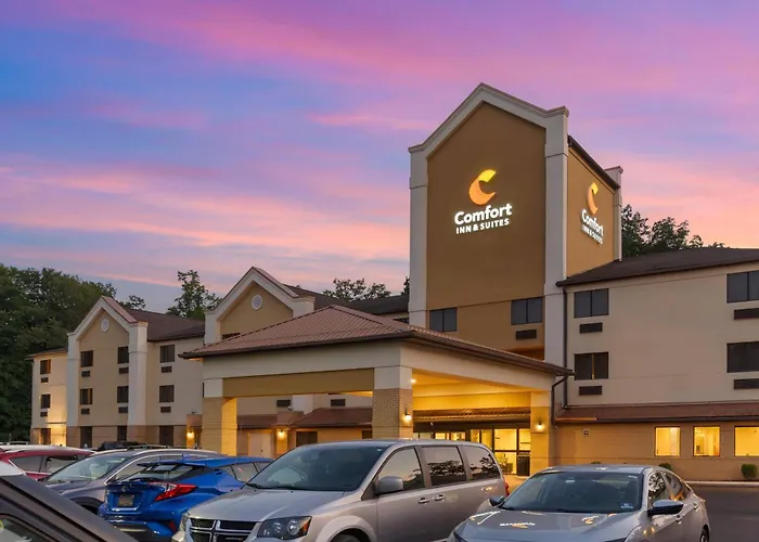Comfort Inn & Suites Lavale - Cumberland