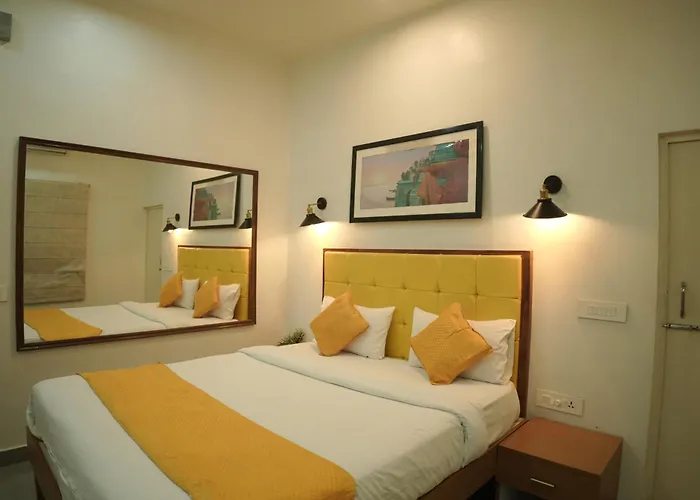 Stay Banaras - A Boutique Hotel In Sigra