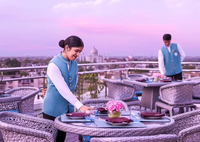 Tajview, Agra-Ihcl Seleqtions