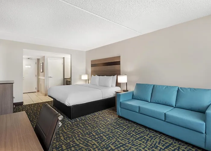 Best Western Plus Chesapeake Bay-Norfolk