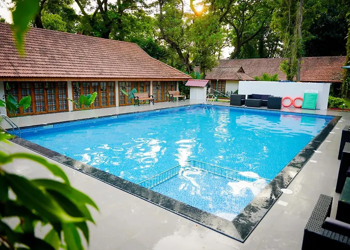 Ktdc Kumarakom Gateway Resort
