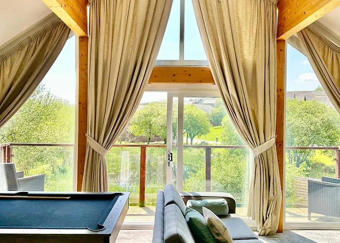 Retallack Resort Swallow Lodge