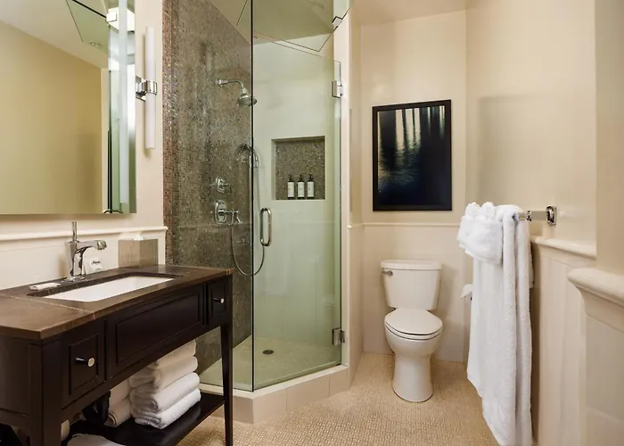 Montecito Inn