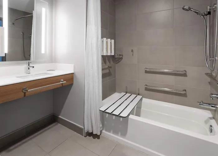 Microtel Inn & Suites By Wyndham Rehoboth Beach