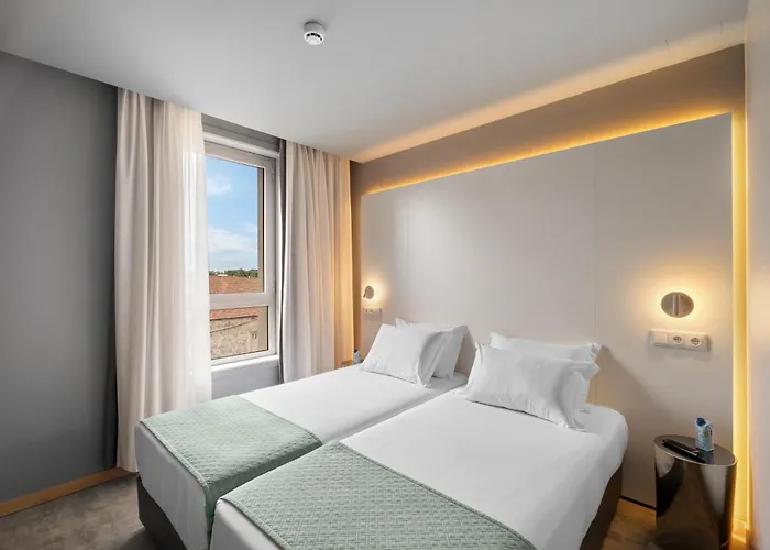 Basic Braga By Axis Hotel