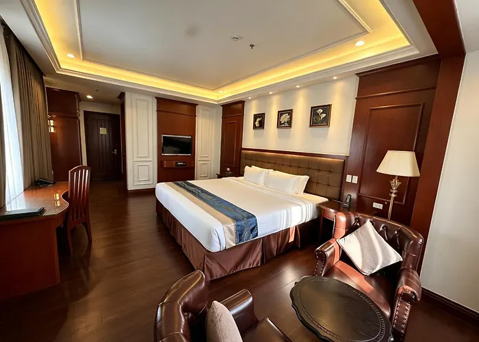 Madison Crown Hotel