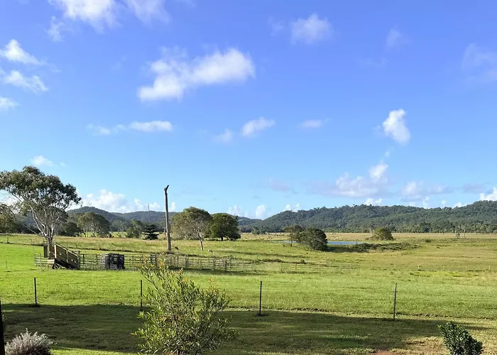 Sunshine Coast Hinterland Retreat - Yandina Station