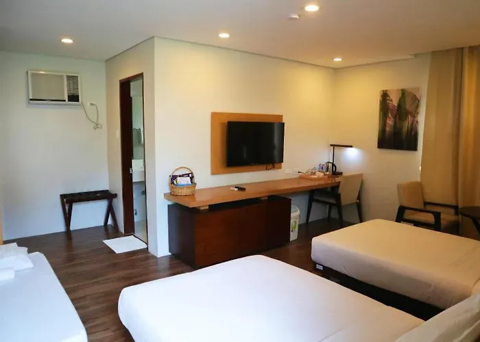 Dolores Tropicana Resort & Hotel