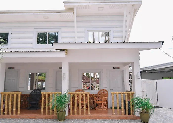 Villa Excellance Beach & Wave Pool Resort - Suites And Villas
